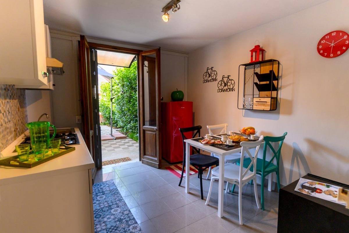 ホテル Borgo Nuovo Housing フチェッキオ エクステリア 写真