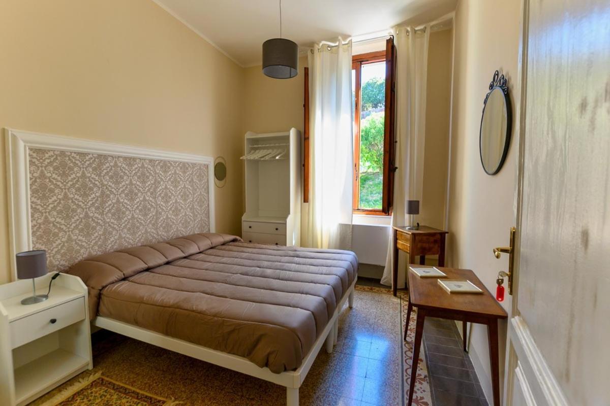 ホテル Borgo Nuovo Housing フチェッキオ エクステリア 写真