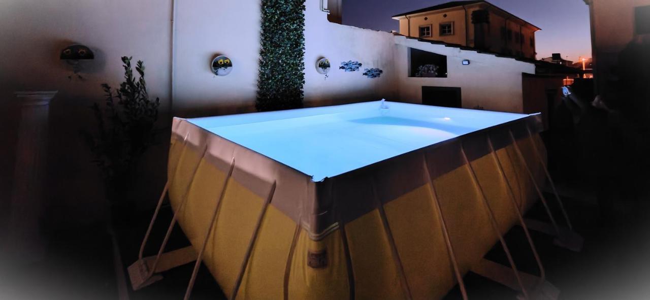 ホテル Borgo Nuovo Housing フチェッキオ エクステリア 写真